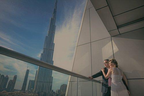 mobile - carousel-hero-element image-3